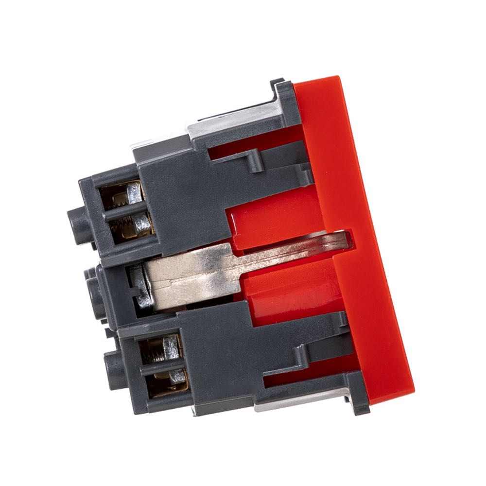 Розетка электрическая Maxicord Mosaic 45x45, нем. ст., 2K+3, 16A, красная